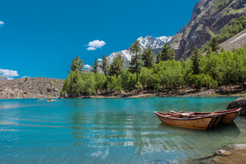 Fototapeta na wymiar A beautiful view of fairy lake at Naltar Valley, Pakistan