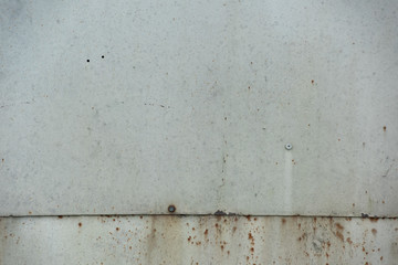 The metal covered corrosion with screw
