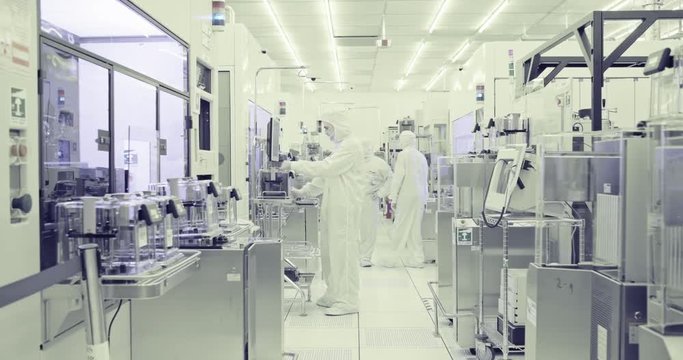 Clean room manufacturing of silicon wafers for the semiconductors industry