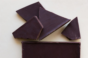 Chocolates,blanco,negro y con leche