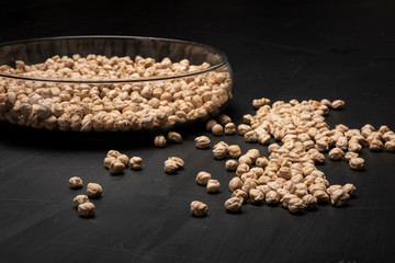 Chickpeas in the bowl on the table