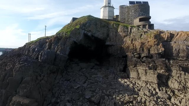 Bob's Cave is found at the tip of Mumbles Head under the lighthouse, it's named after a member of the Mumbles Lifeboat crew, Bob Jenkins,
