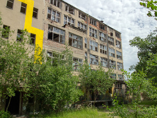 Bilder einer alten Fabrik
