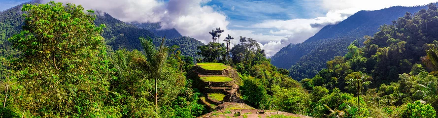 Fototapeten High Angle View of Ciudad Perdida (Lost City) in the Sierra Nevada Mountains of Colombia © causeway