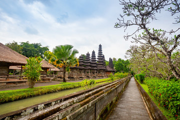 Fototapeta na wymiar Taman Ayun temple in Bali 
