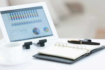 ビジネスデスクイメージ