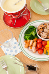 テーブルに並ぶパーティー料理