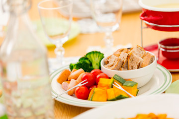 テーブルに並ぶパーティー料理