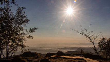 Sunrise View Gunung Gambar