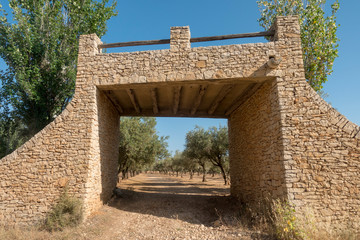 The august road between Sant mateu and Tortosa