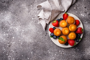Summer mini cupcakes with berry