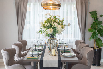 classic dining room