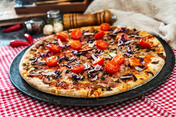 pizza cooked with standard cooked ham and mushrooms