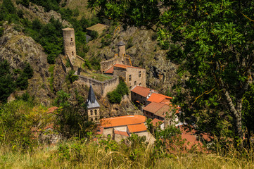 park naturel regional des volcans d'auvergne