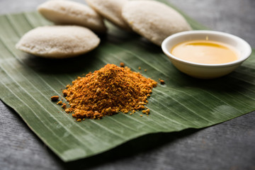 Podi idli is a quick and easy snack made with leftover idly. served with sambar and coconut...