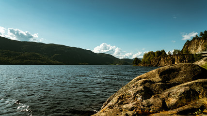 Lake Krøderen in the Buskerud region of Norway, jezioro kroderen w regionie buskerud w norwegi