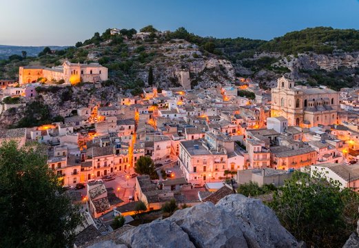 Twilight, Old Town, Scicli, UNESCO World Heritage Site, Province of Ragusa, Sicily, Italy, Europe