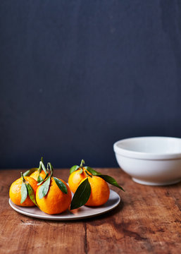 Oranges on a plate