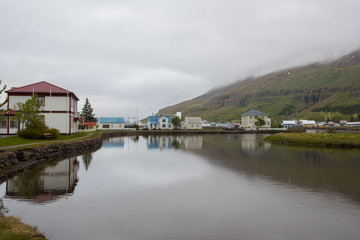 Fototapeta na wymiar Old buildings in town of Seydisfjordur in east Iceland