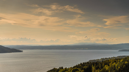 Widok na fjord z góry, statki  - obrazy, fototapety, plakaty