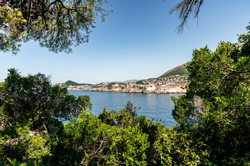 Fototapeta premium A small view to dubrovnik with a beautiful frame