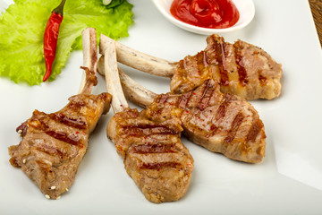 Grilled lamb