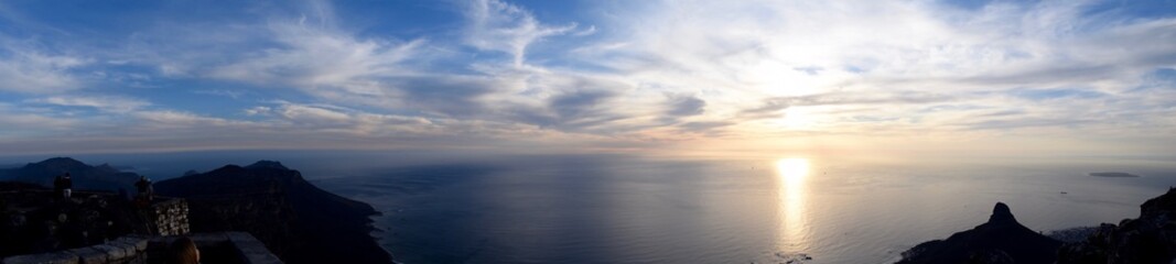 Obraz premium Sunset from Table Mountain 10