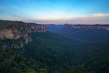 sunset at govetts leap lookout, blue mountains national park, australia 3