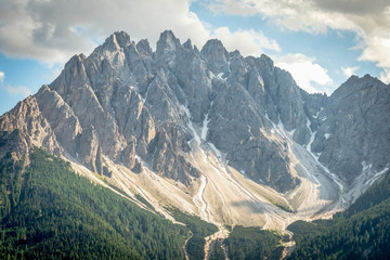 vista panoramica delle dolomiti 
