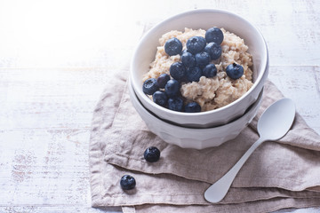 Porridge with blueberries
