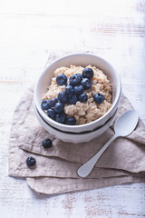 Porridge with blueberries