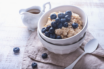 Porridge with blueberries