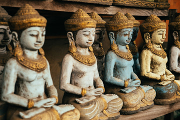 Balinese souvenir shop selling selling Buddha statues and handicrafts