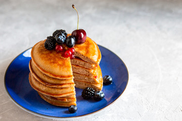 Pancakes with berries