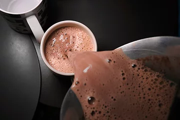 Foto op Plexiglas chocolate caliente servido © rolando