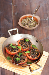 Tomates con aceitunas