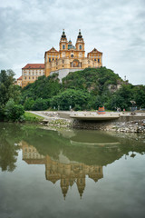 Fototapeta premium Benediktinerstift Melk an der Donau