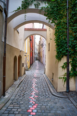 Fototapeta na wymiar Die Höllgasse in der Altstadt von Passau