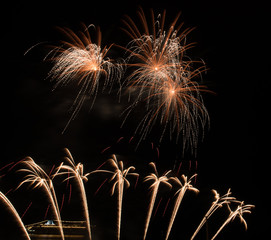 Feu d'artifice "Art en ciel" &agrave; Monaco