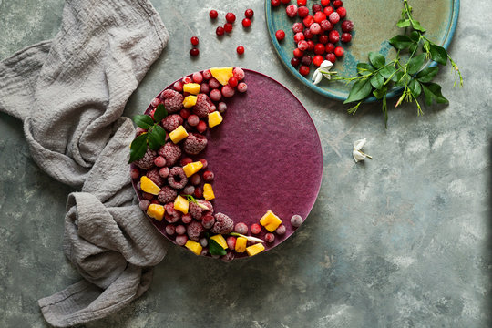 raw vegan cake with cranberries