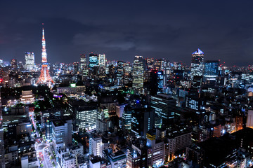 不動産　都会　経済　夜景