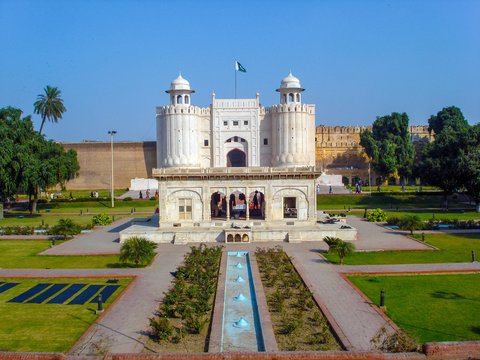 Main gate of the Historical Grand Fort in Lahore