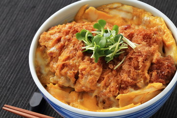 かつ丼