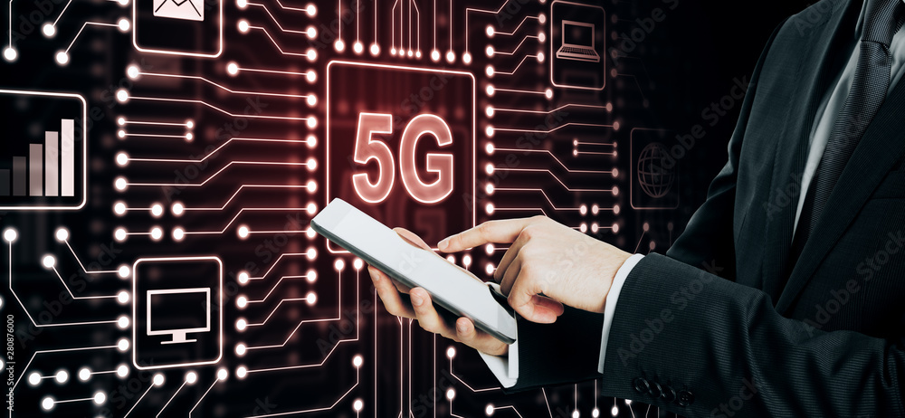 Poster 5g circuit interface