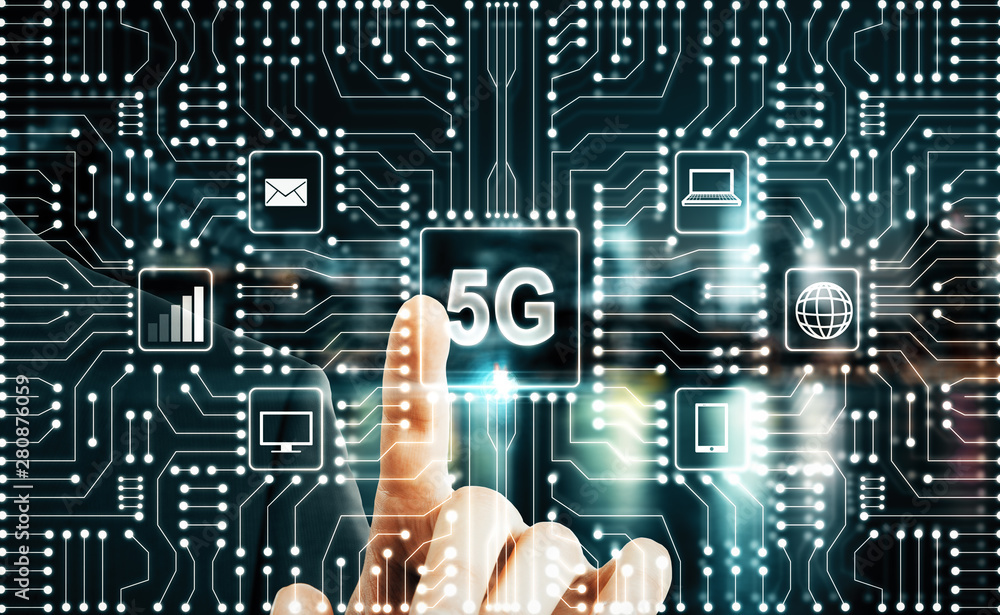 Poster 5g circuit interface