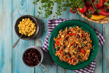 Mexican rice with minced meat and vegetables.