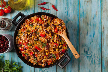 Mexican rice with minced meat and vegetables.