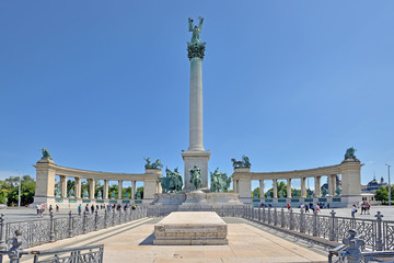 Fototapeta na wymiar Heroe's Square- Budapest, Hungary