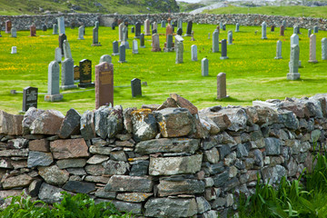 Cementerio junto a playa Bostadh (Cemetery nearby Bostadh Beach). Great Bernera. Lewis island....