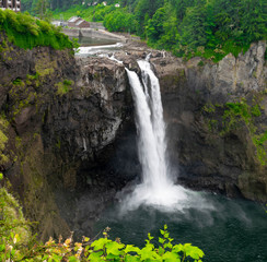 Obraz premium Snoqualmie waterfalls in east of Seattle, Washington